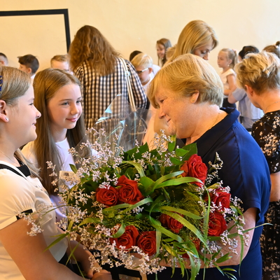 Obraz przedstawiający Zakończenia roku i pożegnania wieloletnich pedagogów